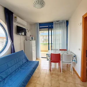 Appartamento Grazioso N 47 A 100mt Dal Mare, Bibione
